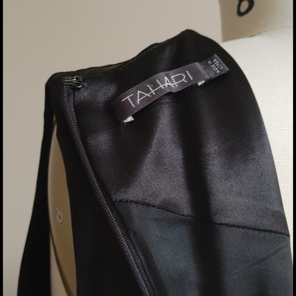 Tahari Black Long Gown 10 - Picture 13 of 15